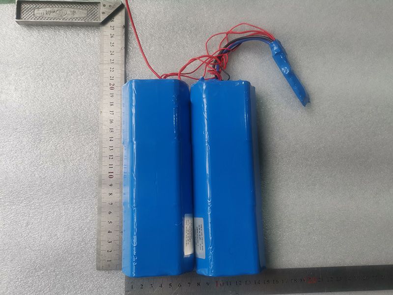 石油平台电池组