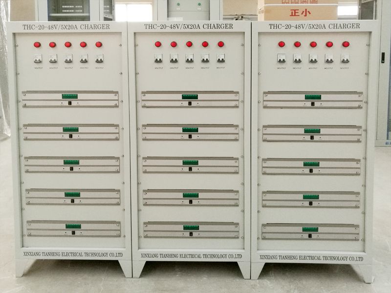 THC-20-48V 5X20A充电机（出口）